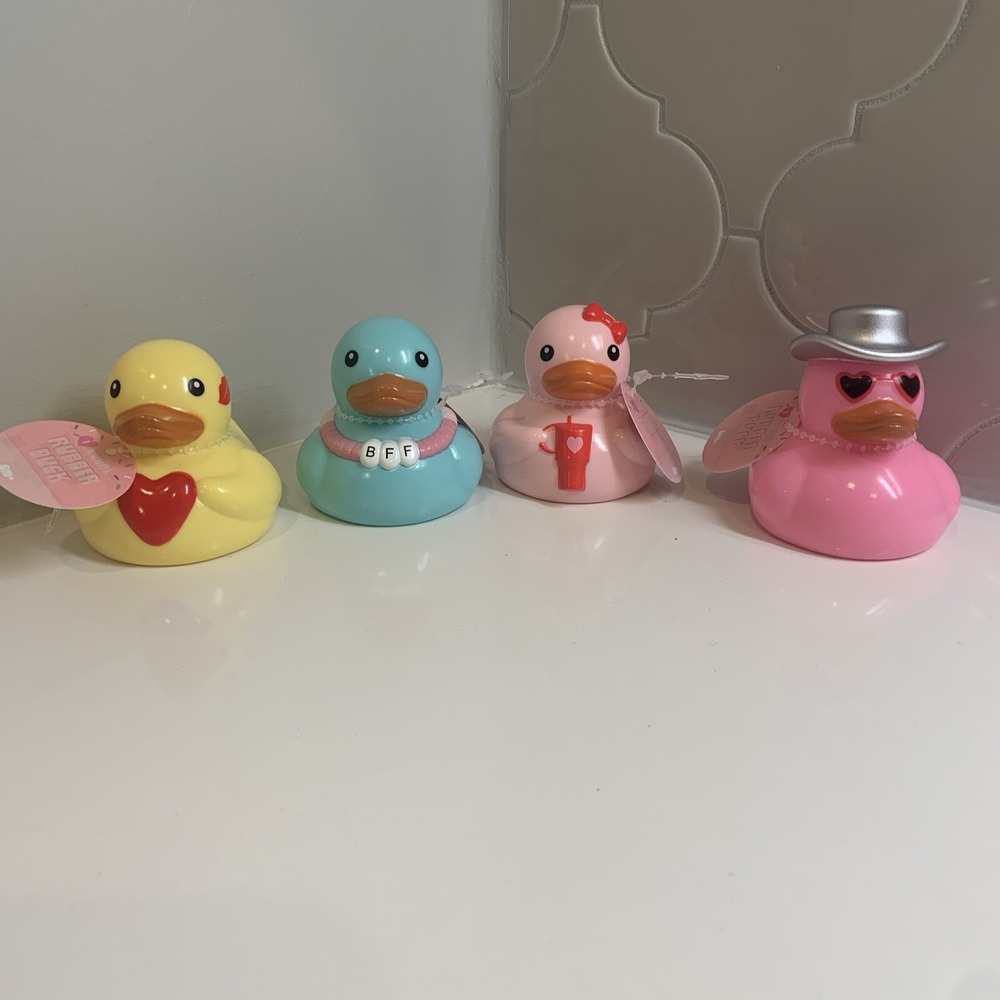 Set Of 4 Target Bullseye Valentine's Day Rubber Ducks Multi Color